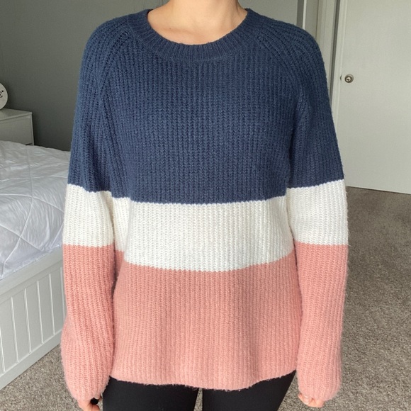 Pink Lily Boutique color block sweater - Picture 2 of 13